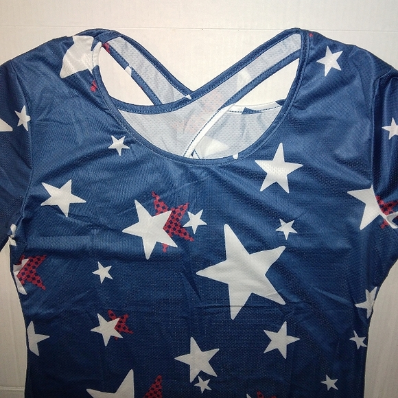 ☆NWT☆Women's Crisscross Back Moisture Wicking Star Print Short Sleeve Yoga Tee★ - Picture 4 of 11